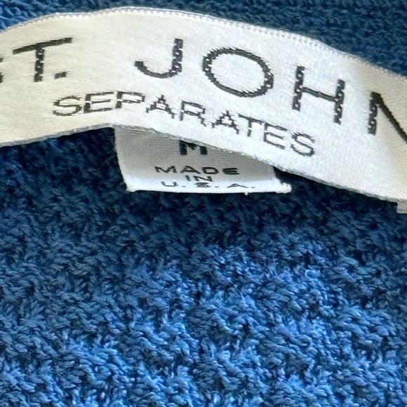 Vintage St. John cardigan - Picture 4 of 4